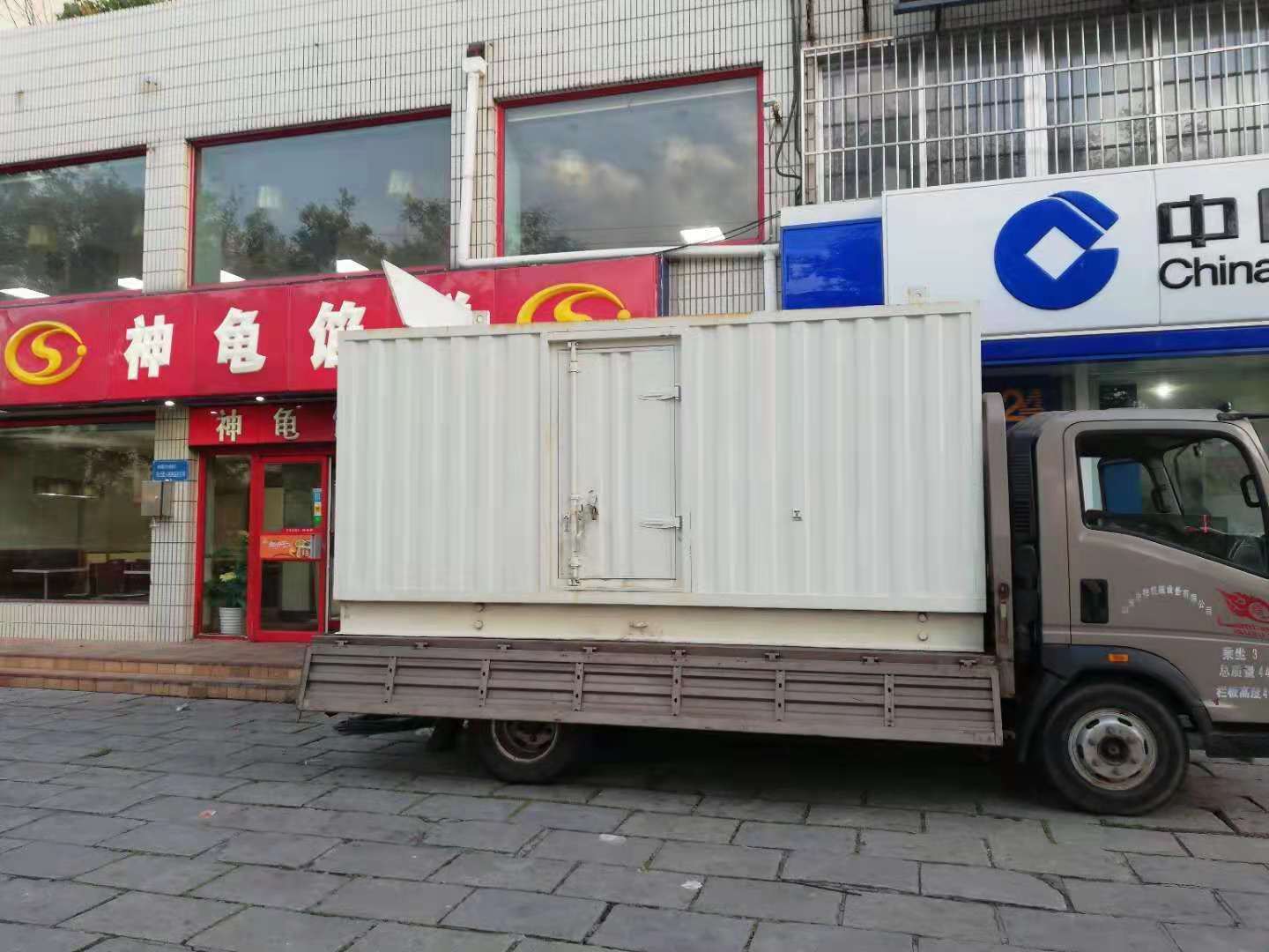 鹤壁出租发电机-柴油发电机组错误的启动方式