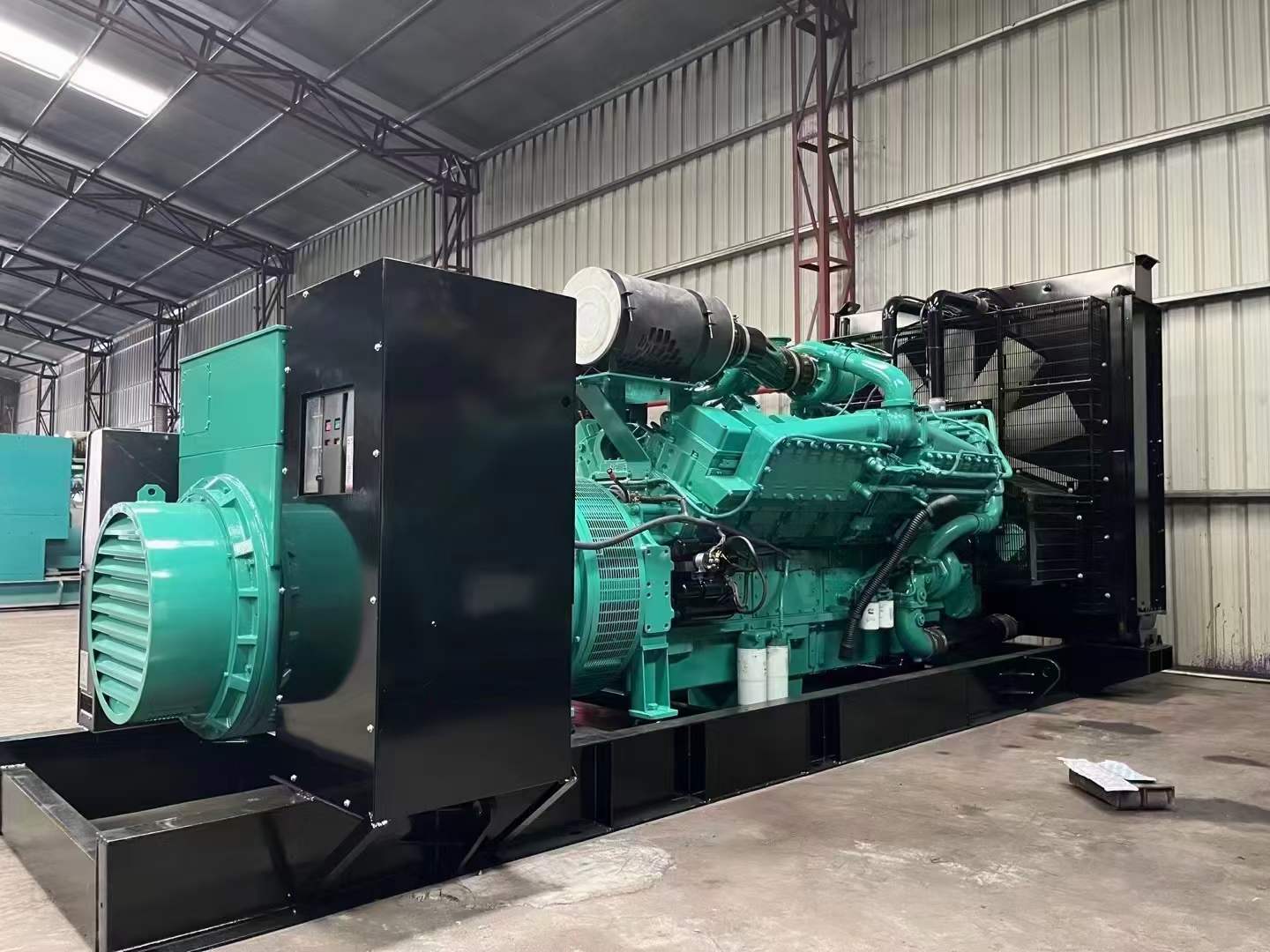 鹤壁如何降低 800kW 柴油发电机输出电流的波动？