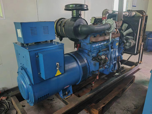 鹤壁100kW柴油发电机组使用多级机油有哪些优缺点？